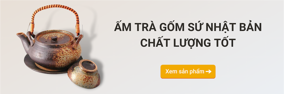 Bộ ấm trà gốm sứ