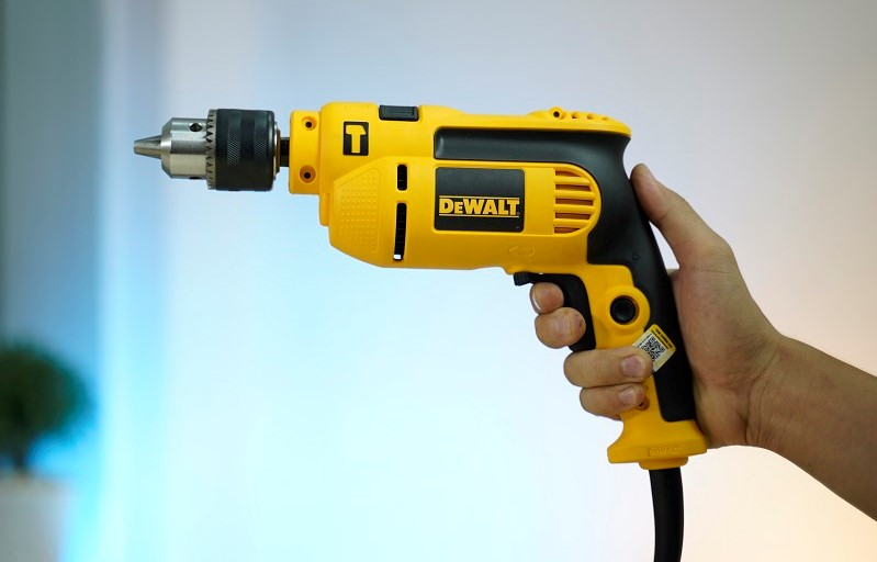 máy khoan pin cầm tay dewalt