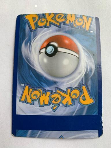 wie-kann-man-gefaleschte-pokemon-karten-erkennen