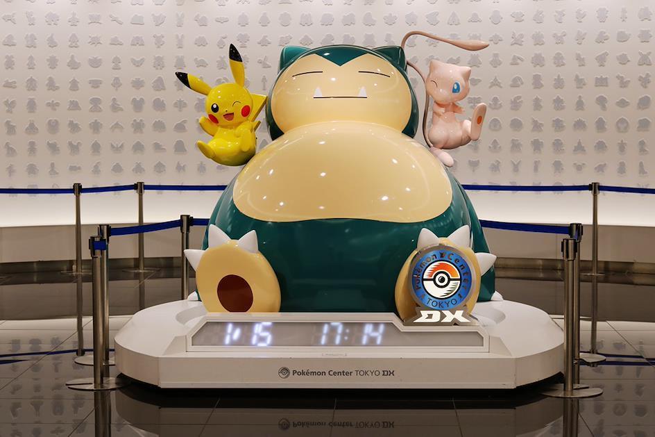 Pokemon Center Tokyo Snorlax and Pikachu Statue