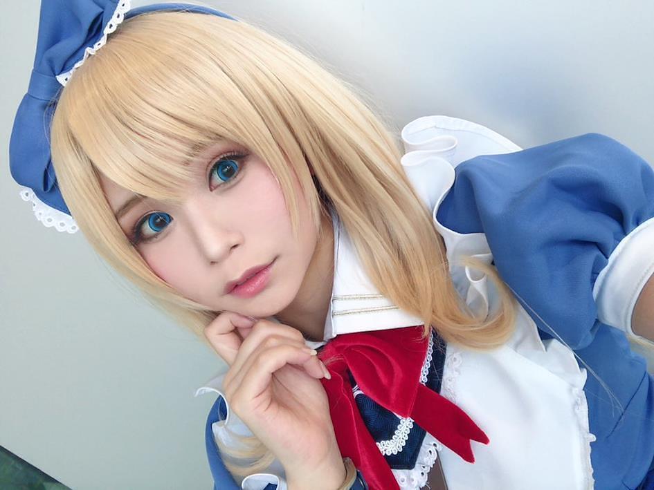 Participants au World Cosplay Summit au Japon en costumes d'anime et manga