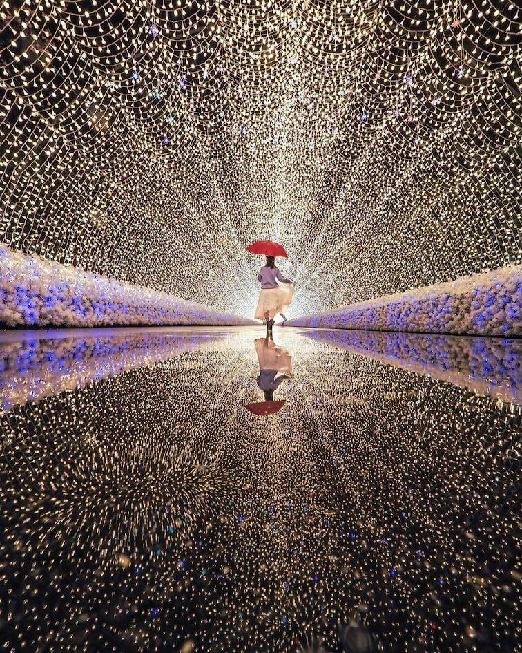 Nabana no Sato Winter Illumination Festival in Japan 