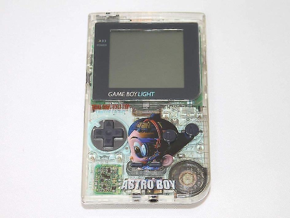 Game Boy Light 