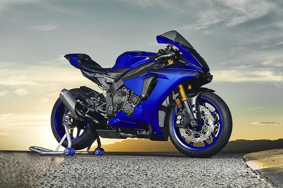 2. La moto Yamaha YZF-R1
