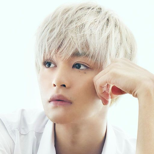 Nam diễn viên Nhật
