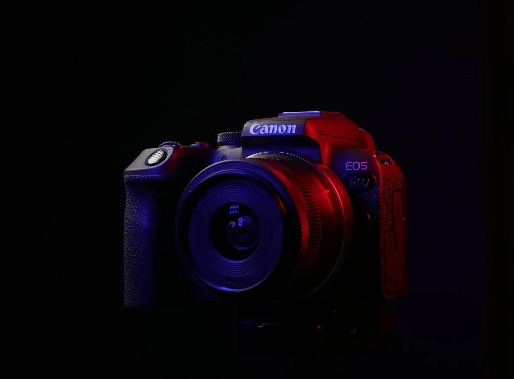 Canon EOS R10