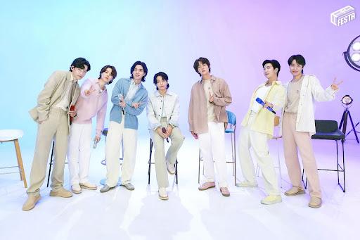 日本限定品多数！人気K-POPグループとおすすめグッズ