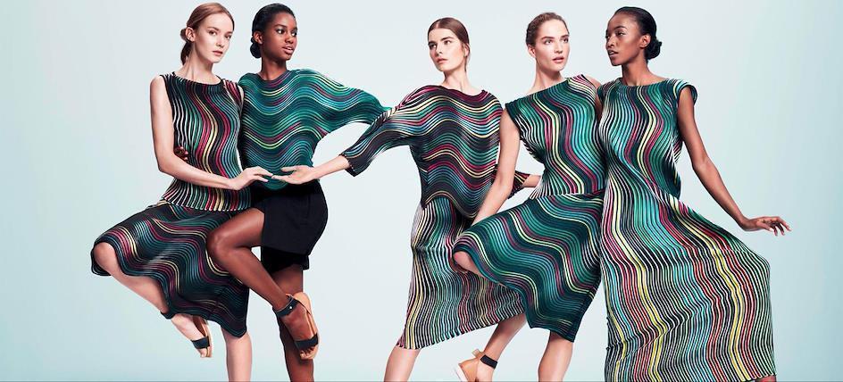 clothing should be dynamic and move along with the wearer