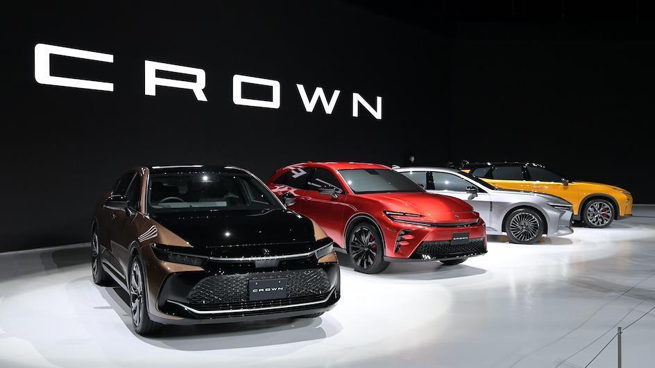 Toyota Crown Best Japanese Car Brand Sedan