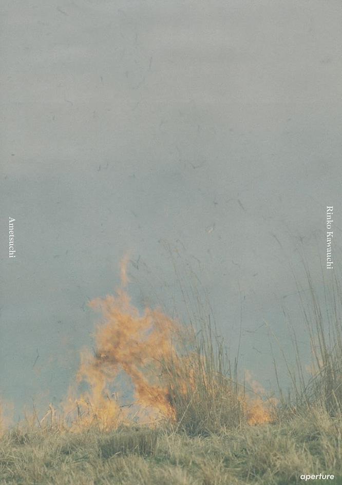 Álbum de fotografias Ametsuchi por Rinko Kawauchi