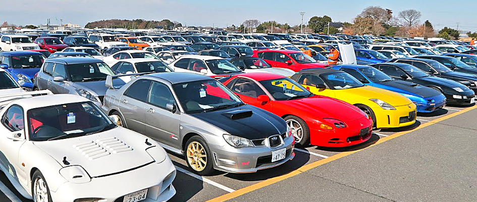 vários carros japoneses