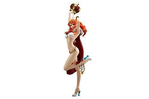 nami mit krone figur