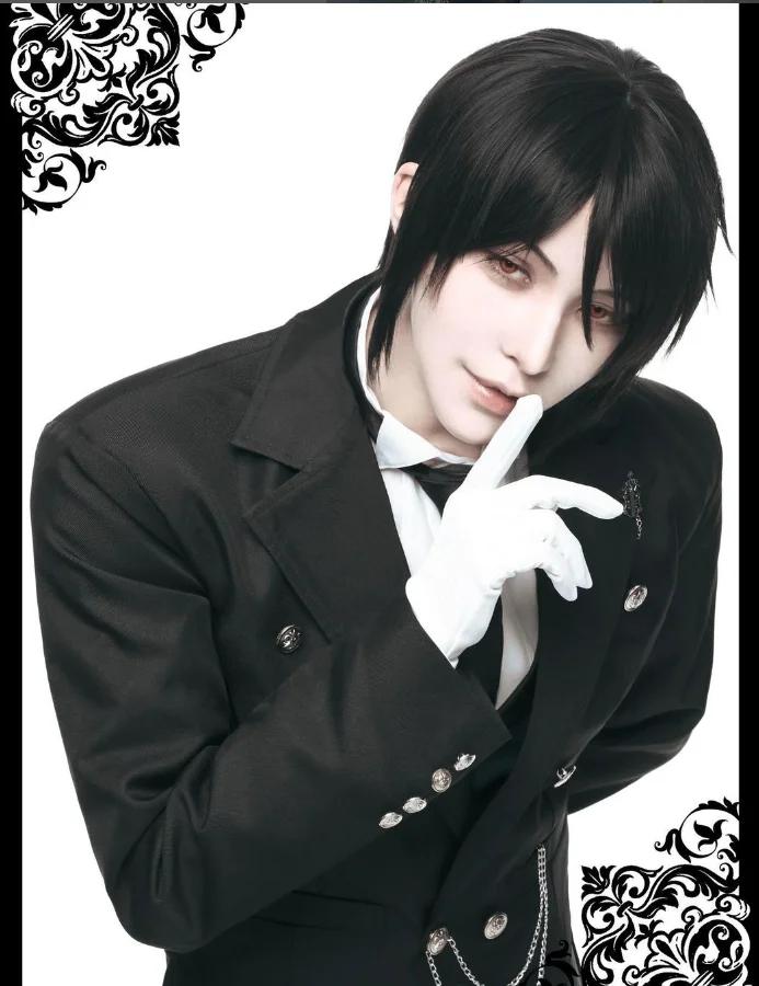Cosplayer Will como Sebastian de Black Butler