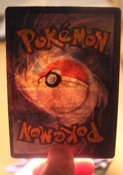 wie-kann-man-gefaleschte-pokemon-karten-erkennen