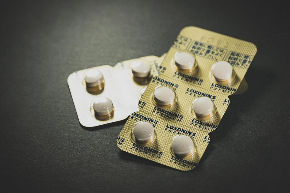 サプリメントと医薬品を一緒に摂取すると危ないの?