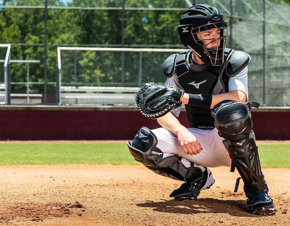 Mizuno Baseball Gears
