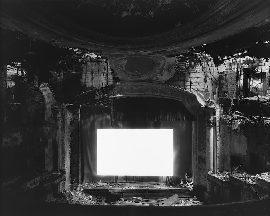 Foto Theatres por Hiroshi Sugimoto