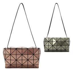 pochette Issey Miyake