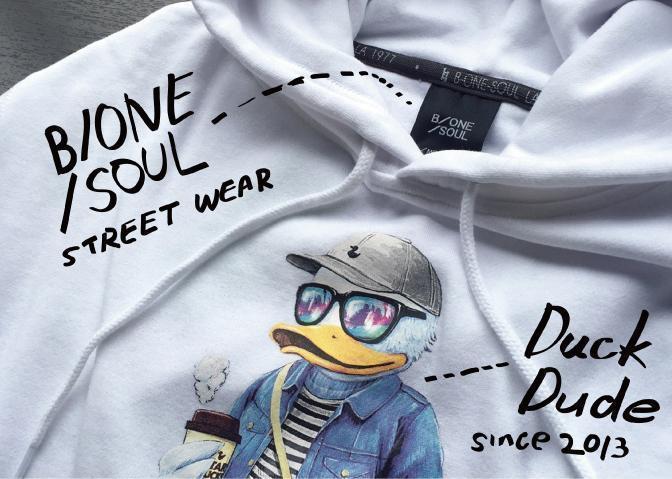 Hoodie Duck Dude sur ZenMarket