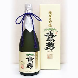 Junmai Daiginjo 720ml<br>Sake con el umami de arroz y un aroma suave.