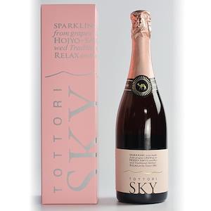 Vino Rosado Tottori SKY<br>Un rosado espumoso ligeramente dulce con un color rosa brillante