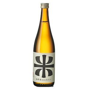 Fukujukai Junmaishu<br>Sake de sabor firme, ligeramente seco y con un muy buen sabor luego de probarlo