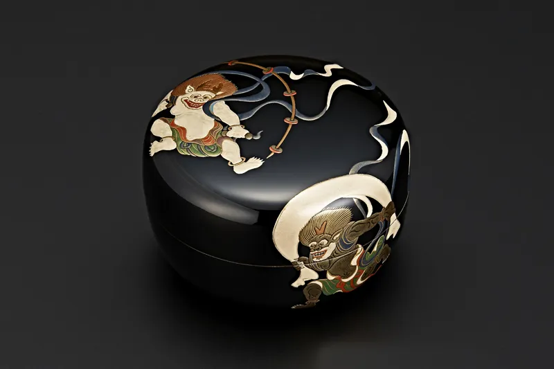 Artisanal urushi lacquerware