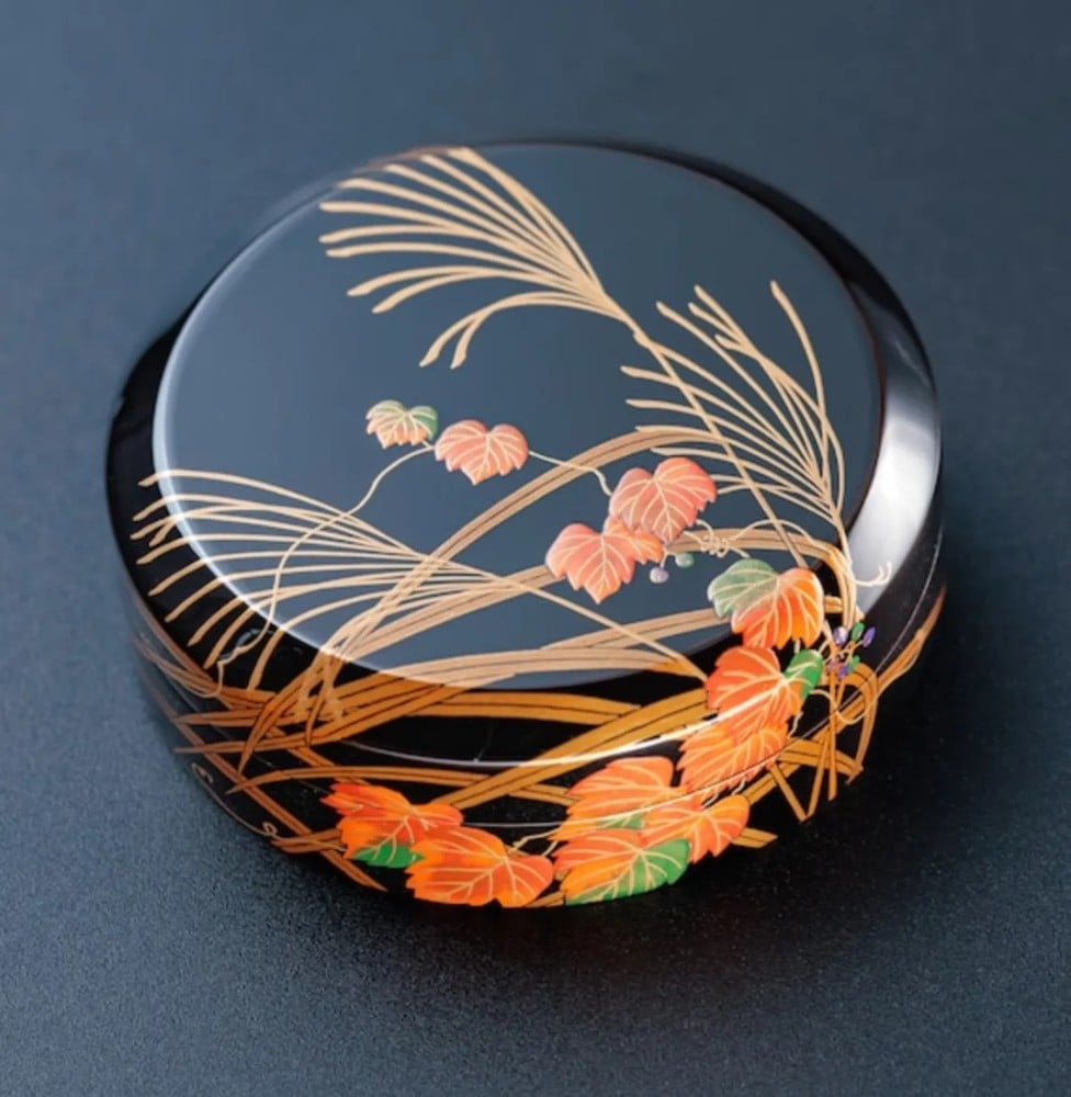 Common motifs on urushi items