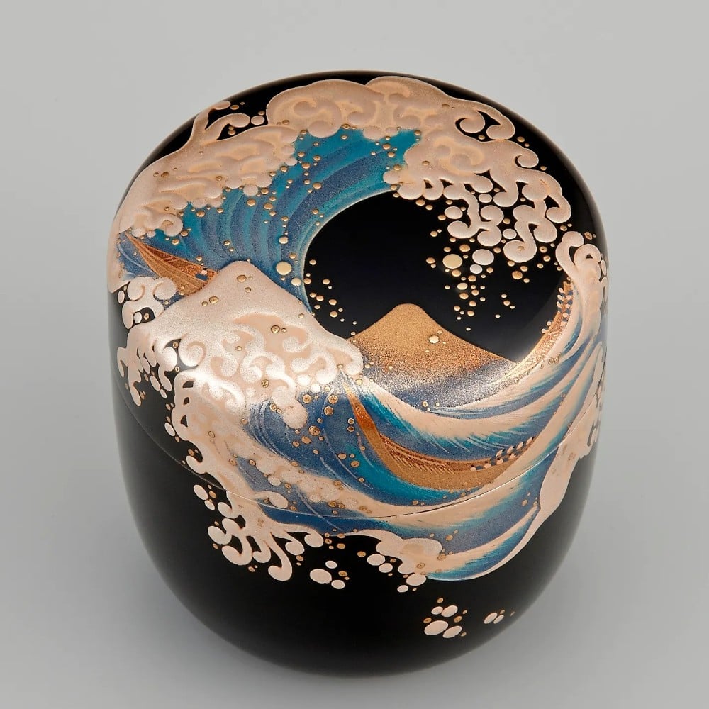 Urushi: Japanese Lacquerware
